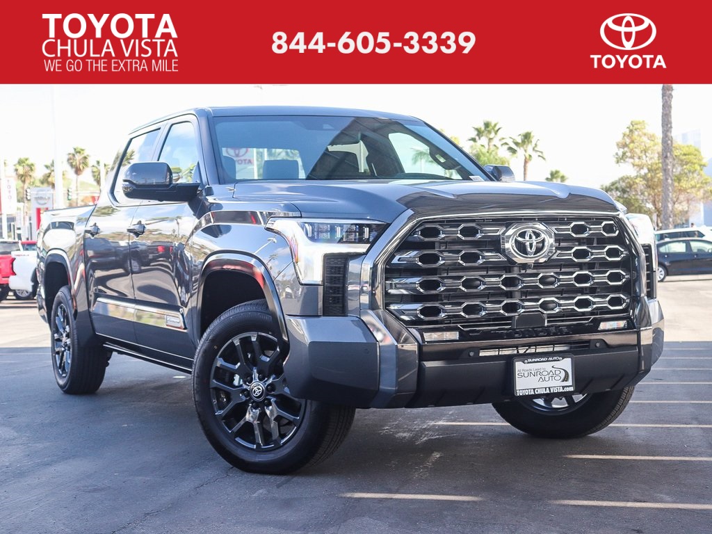 2026 Toyota Tundra Platinum's photo