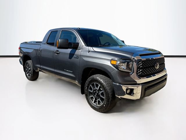 2018 Toyota Tundra SR5 photo 2