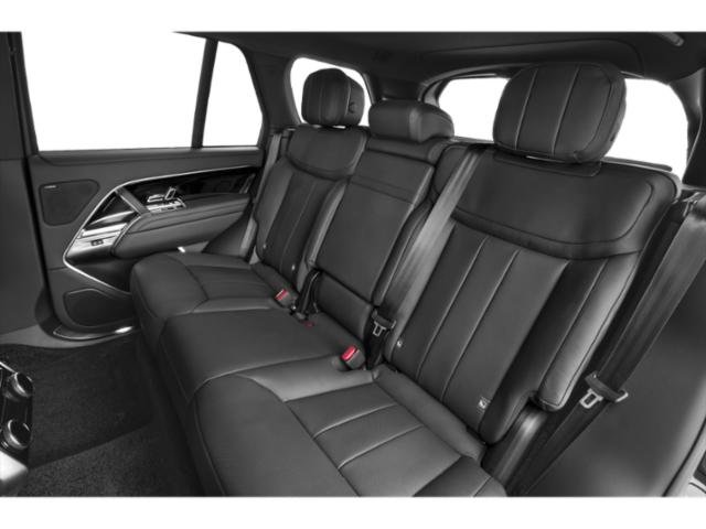 2025 Land Rover Range Rover SE photo 15