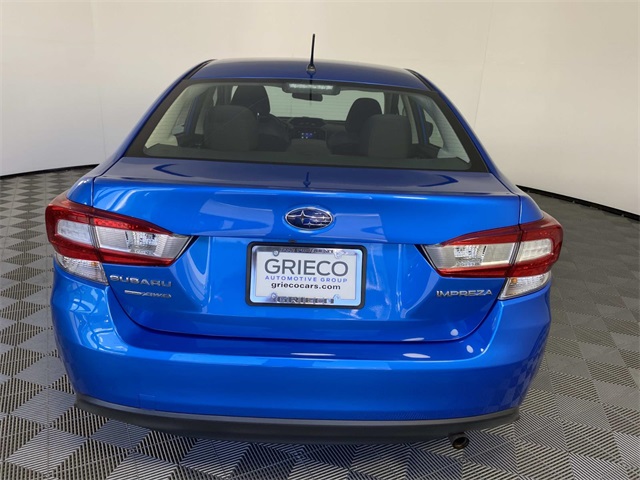 2022 Subaru Impreza Base photo 6
