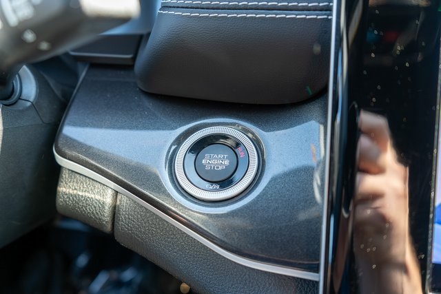 2023 Jeep Grand Cherokee Altitude photo 18