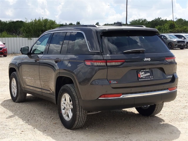 2025 Jeep Grand Cherokee Laredo Altitude photo 6