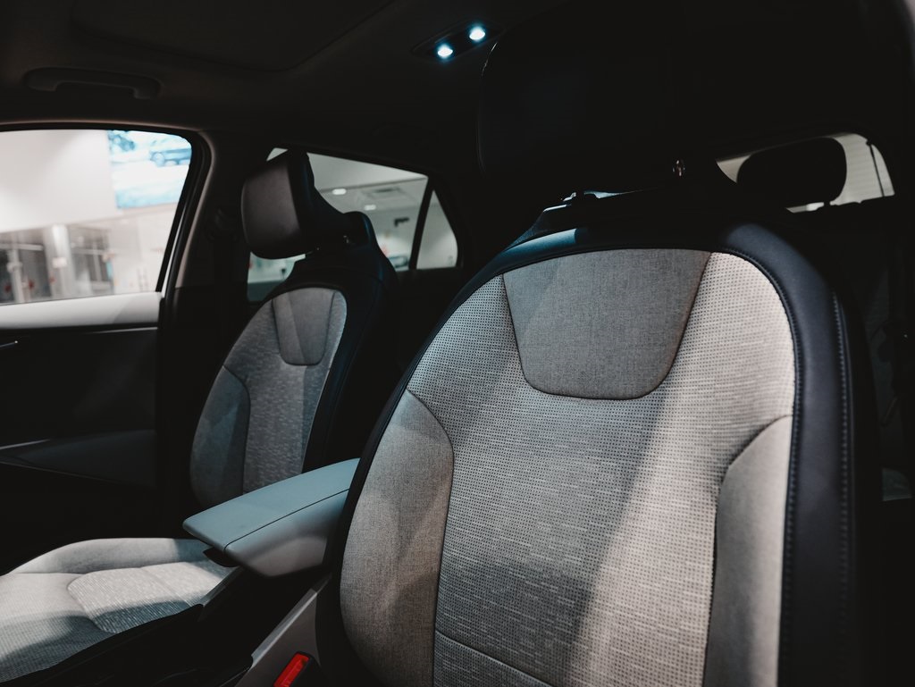 2023 Kia Niro EV Wave photo 28