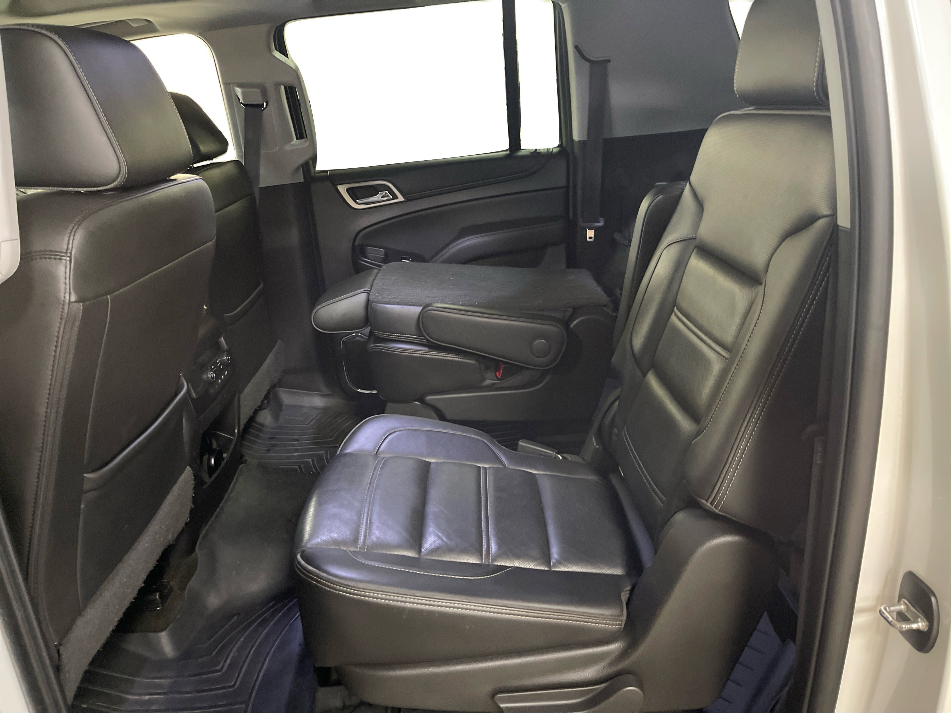 2017 Gmc Yukon XL Denali photo 14