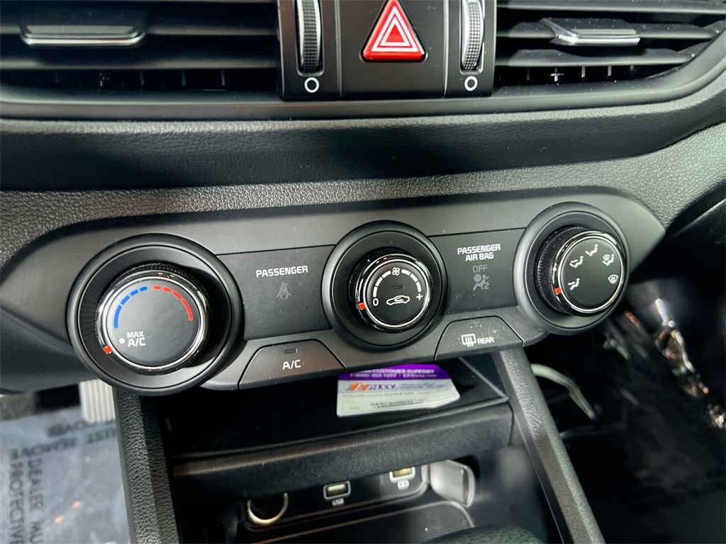 2024 Kia Forte LX photo 22
