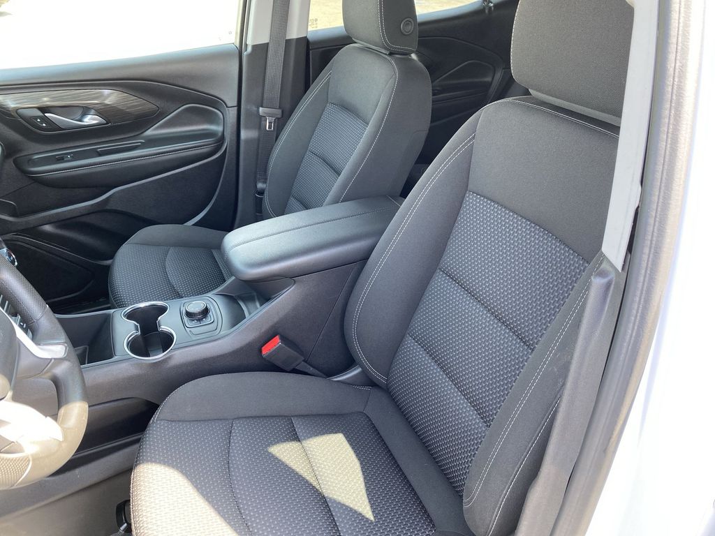 2024 Gmc Terrain SLE photo 18