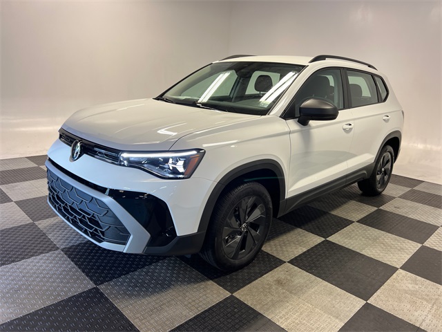 2025 Volkswagen Taos S photo 3