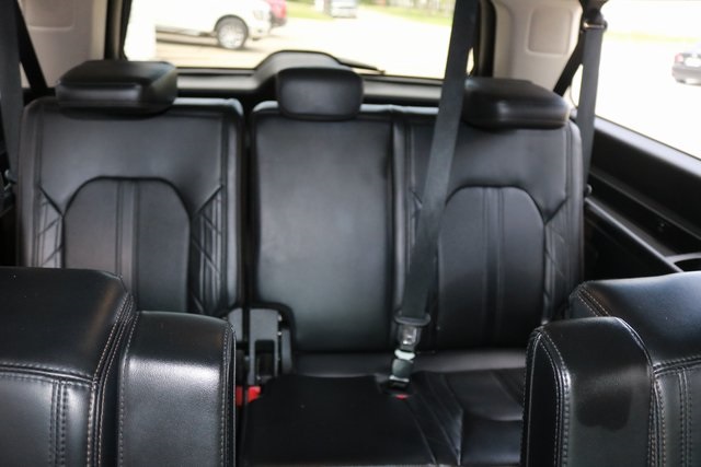 2020 Ford Expedition MAX Platinum photo 27