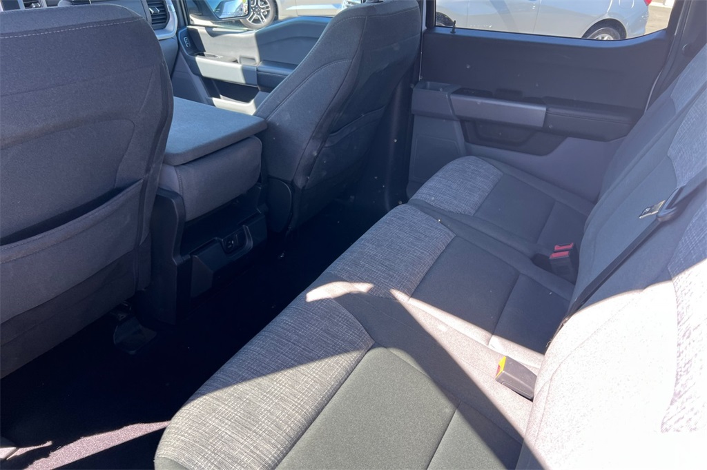2023 Ford F-150 XL photo 5