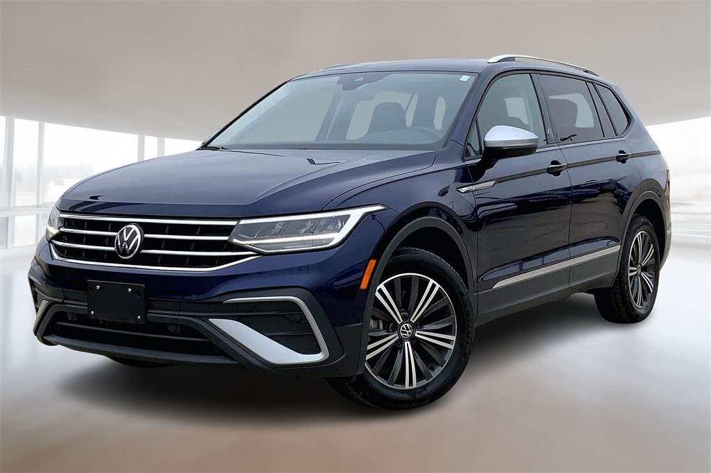 2024 Volkswagen Tiguan SE's photo