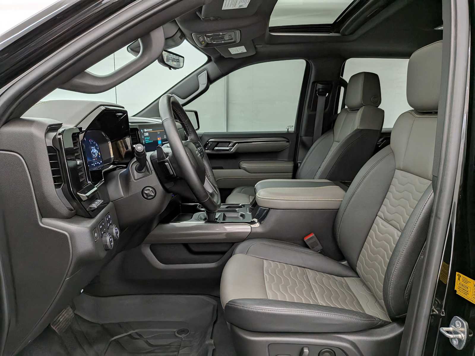 2024 Chevrolet Silverado 1500 ZR2 photo 17