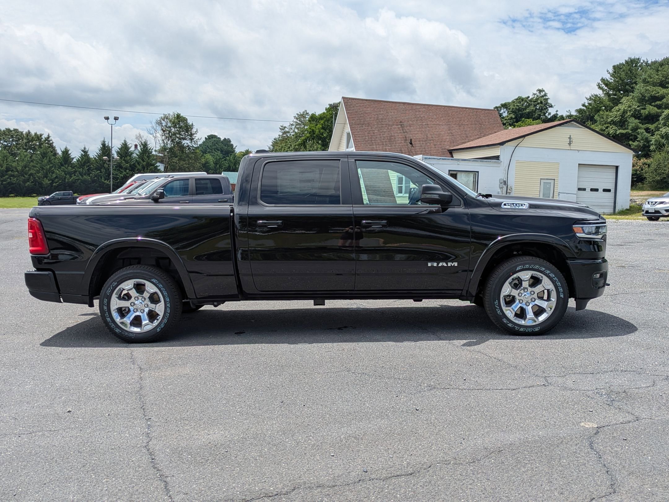 2025 Ram 1500 Big Horn photo 2