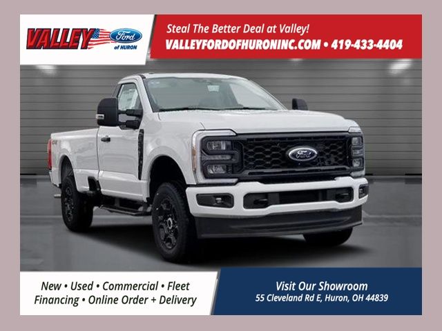 2026 Ford F-250 Super Duty XL's photo
