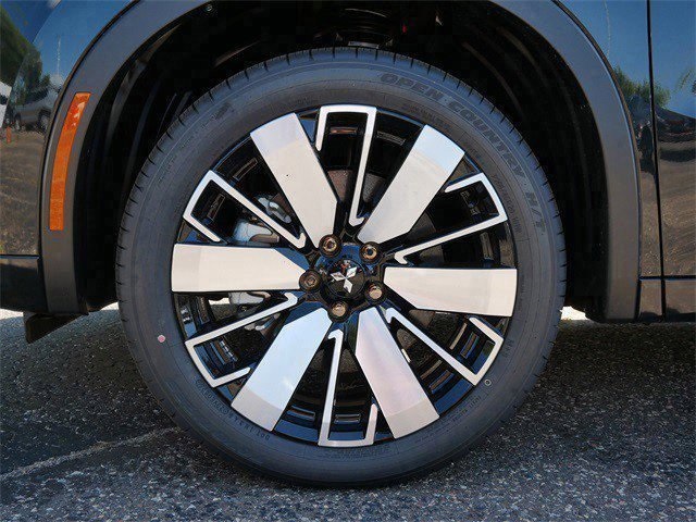 2025 Mitsubishi Outlander Platinum photo 3