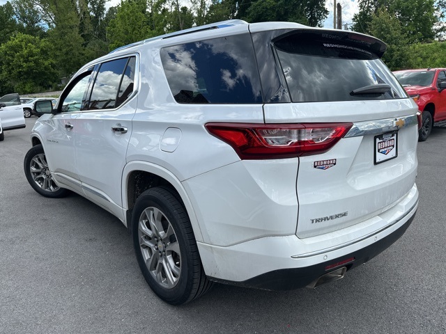 2021 Chevrolet Traverse Premier photo 4