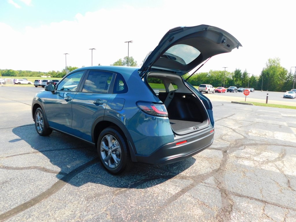 2026 Honda HR-V LX photo 19