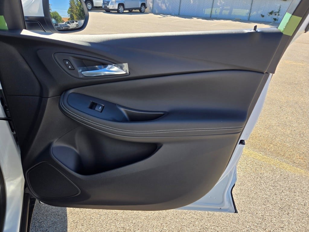 2026 Buick Encore GX Preferred photo 6
