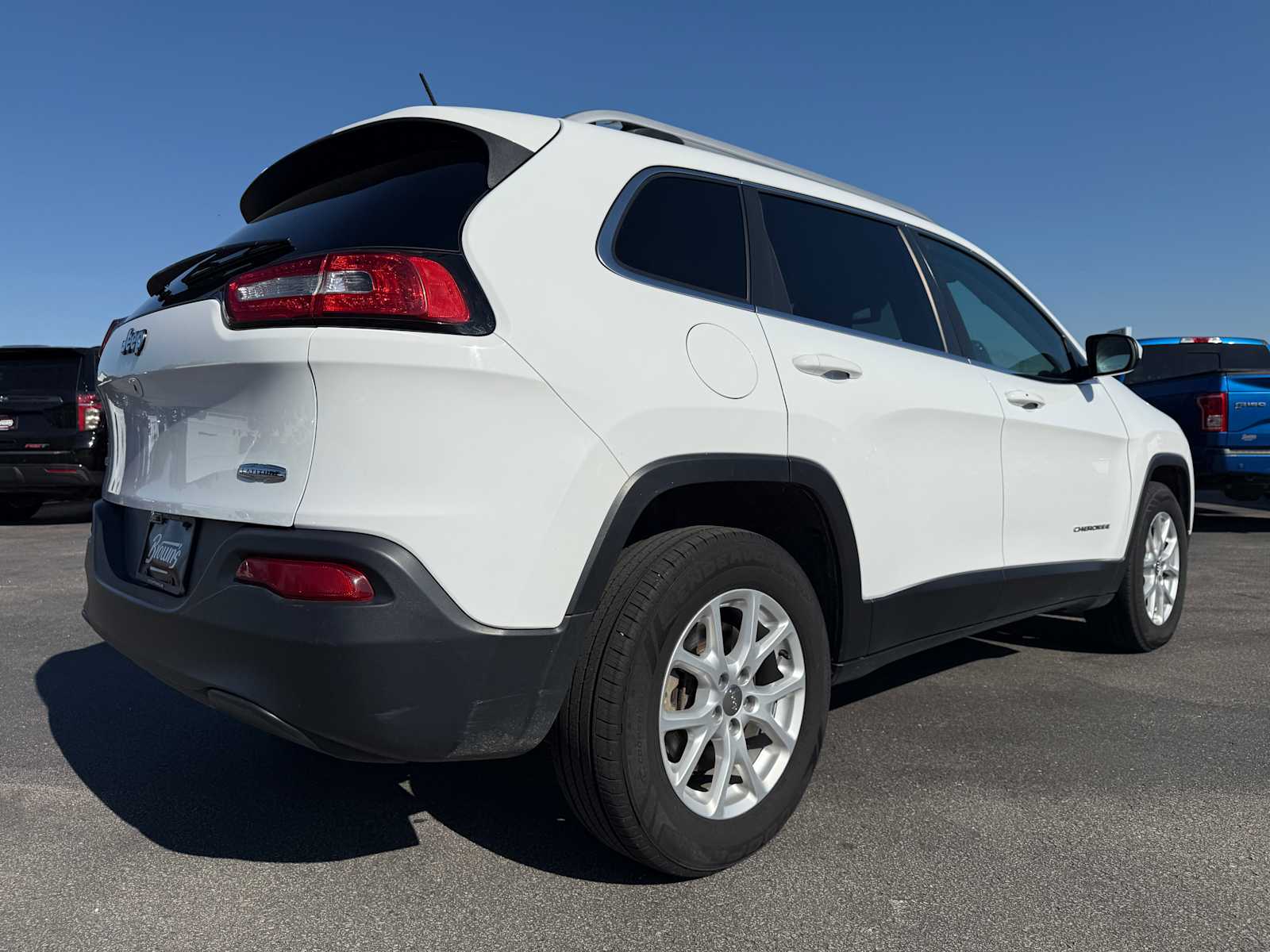 2015 Jeep Cherokee Latitude photo 2