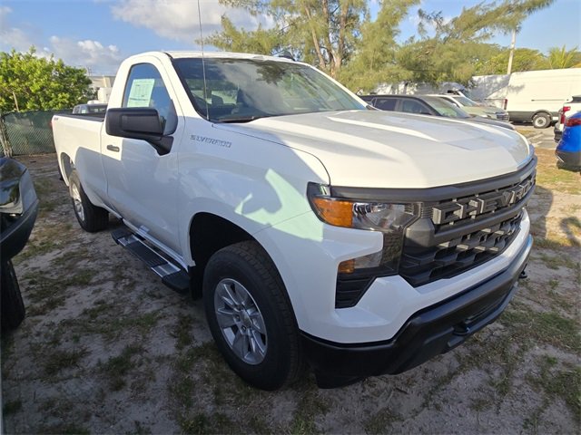 2025 Chevrolet Silverado 1500 photo 2