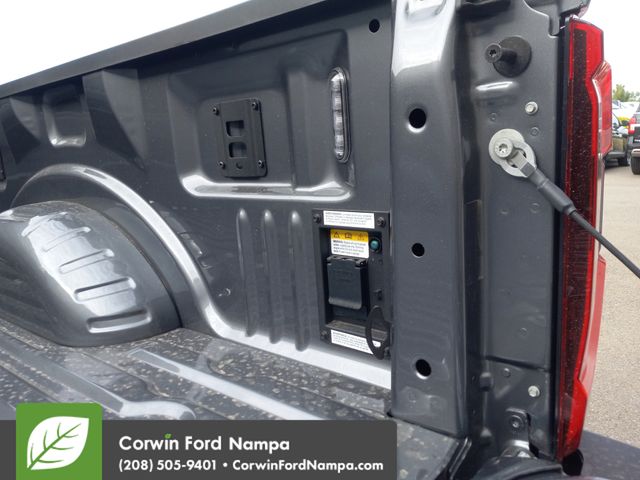 2025 Ford F-250 Platinum photo 30