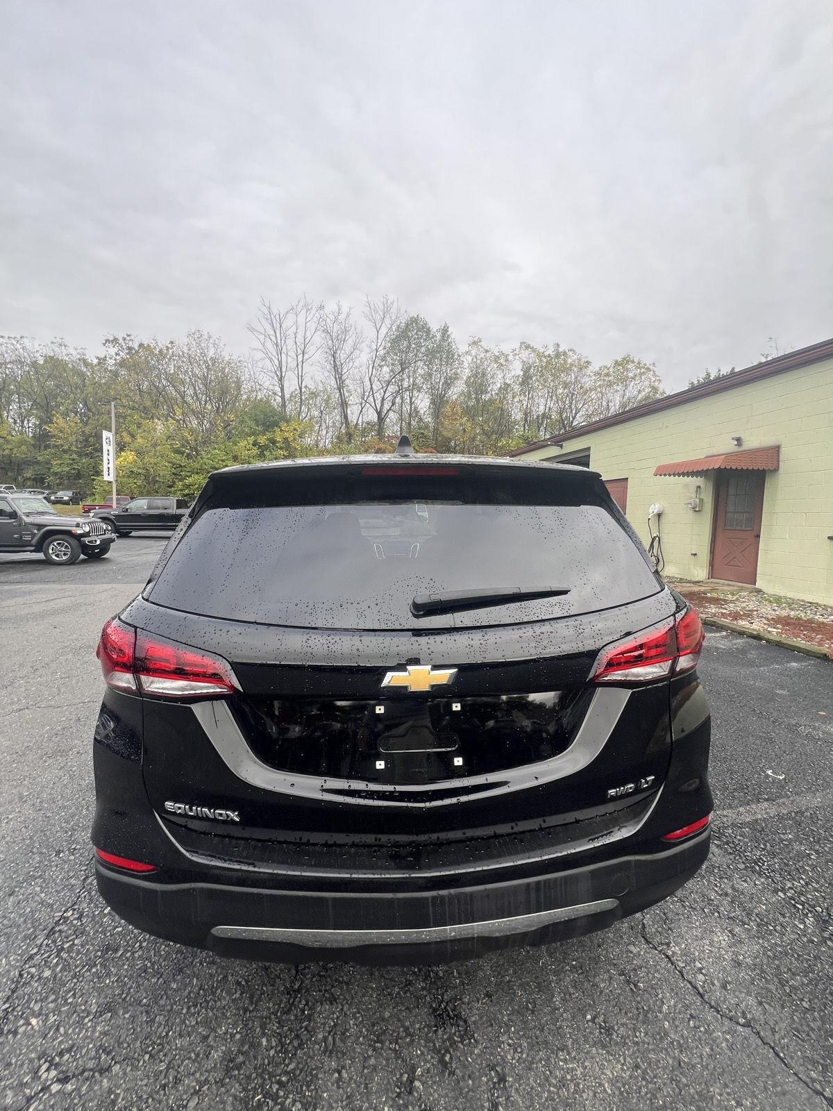 2022 Chevrolet Equinox LT photo 4