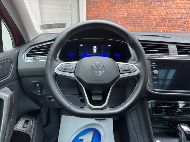 2022 Volkswagen Tiguan SE photo 14