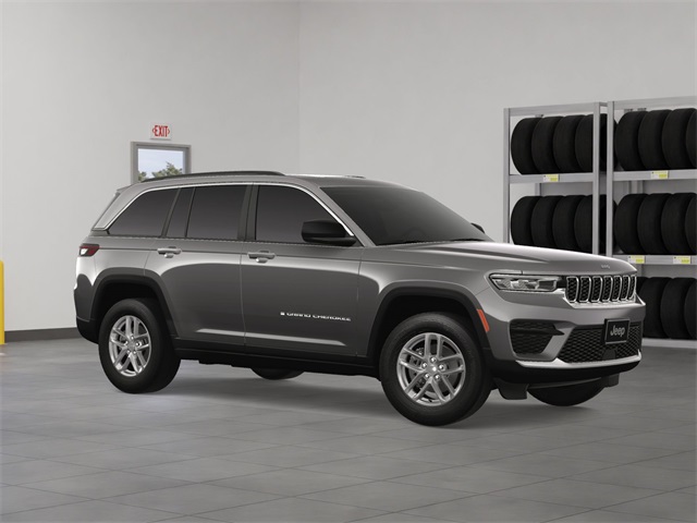 2025 Jeep Grand Cherokee Laredo photo 7