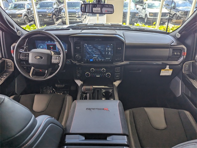 2025 Ford F-150 Raptor photo 4