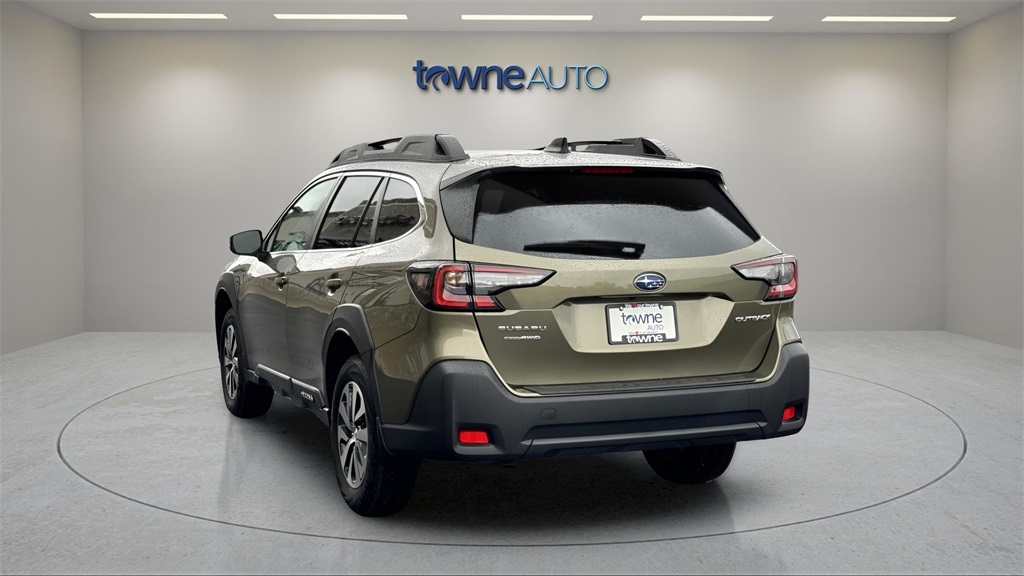 2024 Subaru Outback Premium photo 2
