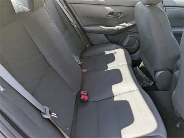 2025 Nissan Sentra S photo 13