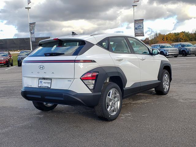 2026 Hyundai Kona SE photo 2