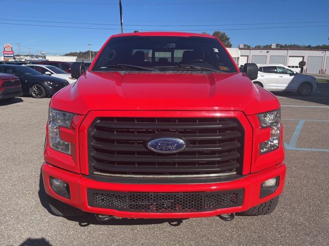 2017 Ford F-150 XLT photo 2