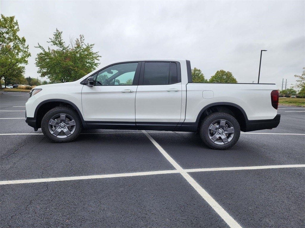 2025 Honda Ridgeline TrailSport photo 10