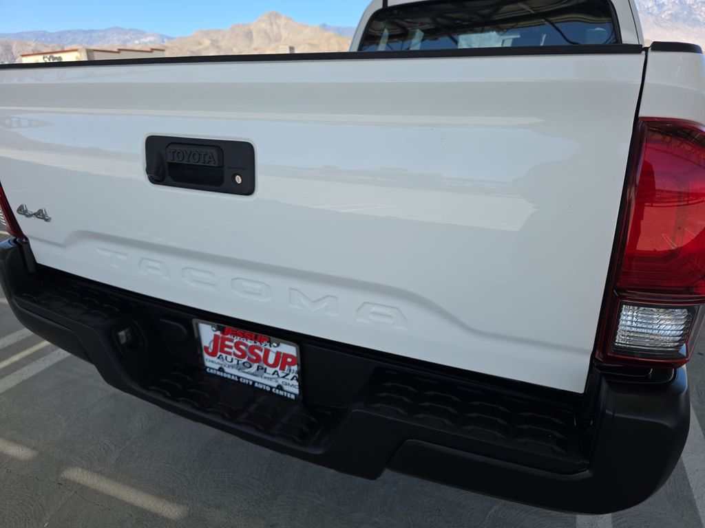 2018 Toyota Tacoma SR photo 29