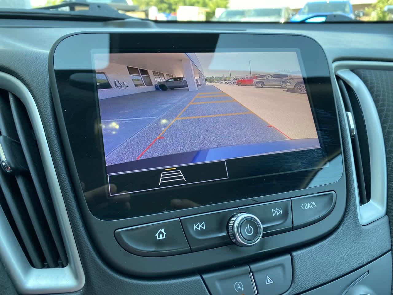 2023 Chevrolet Malibu 1LT photo 13