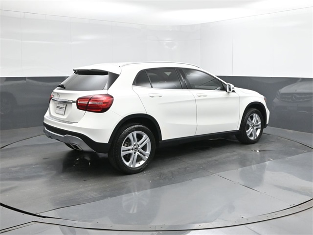 2019 Mercedes Benz GLA 250 photo 11