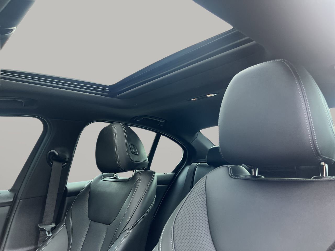 2023 Bmw 330i photo 20