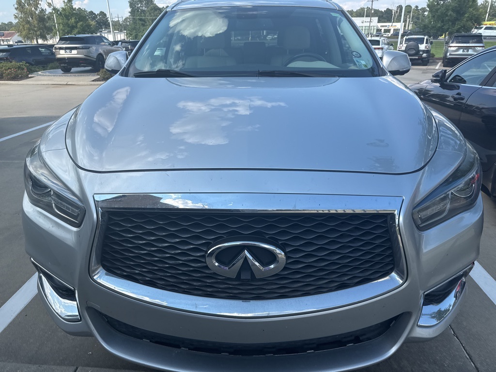 2018 Infiniti QX60 Base photo 2