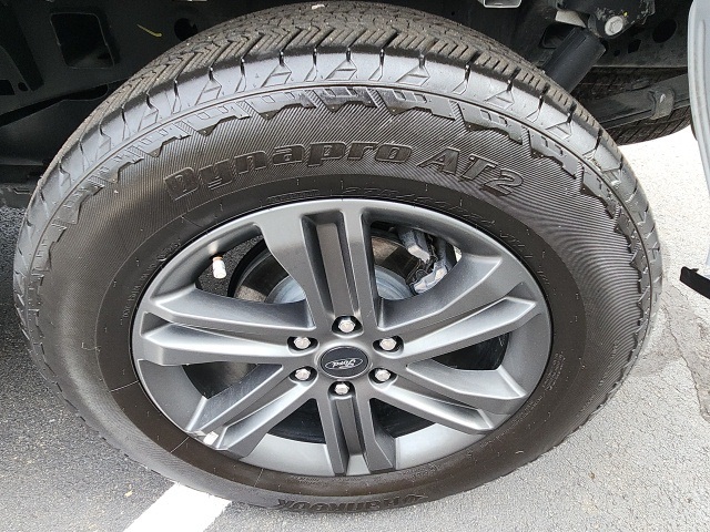 2023 Ford F-150 XLT photo 11