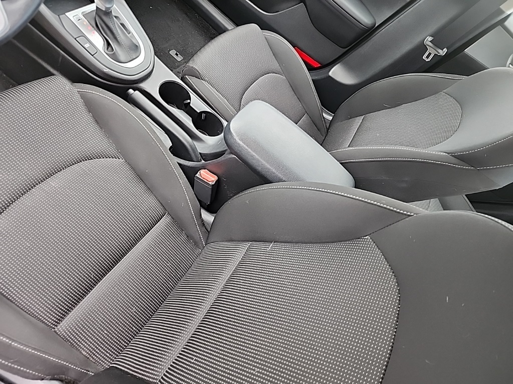 2021 Kia Forte LXS photo 8
