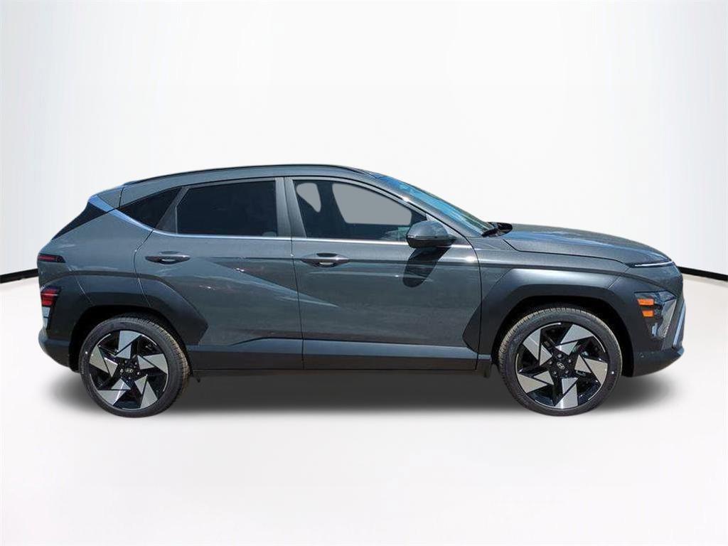 2026 Hyundai Kona Limited photo 4