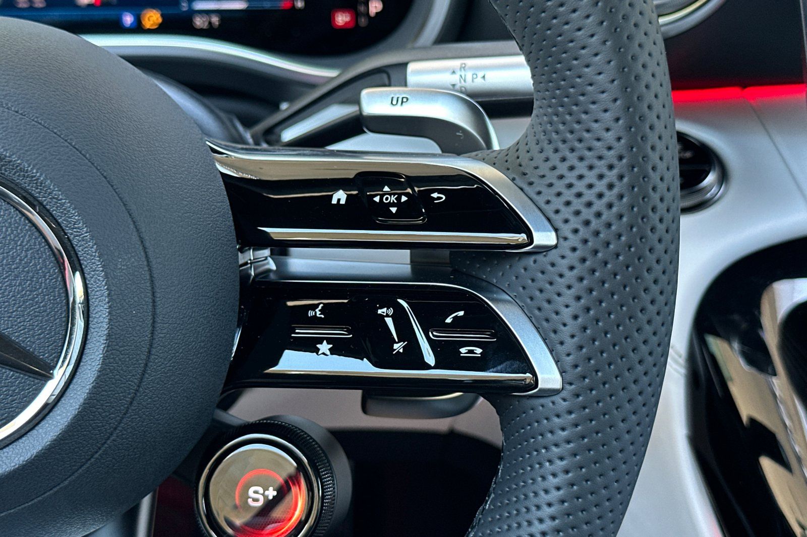 2026 Mercedes Benz AMG GT photo 24
