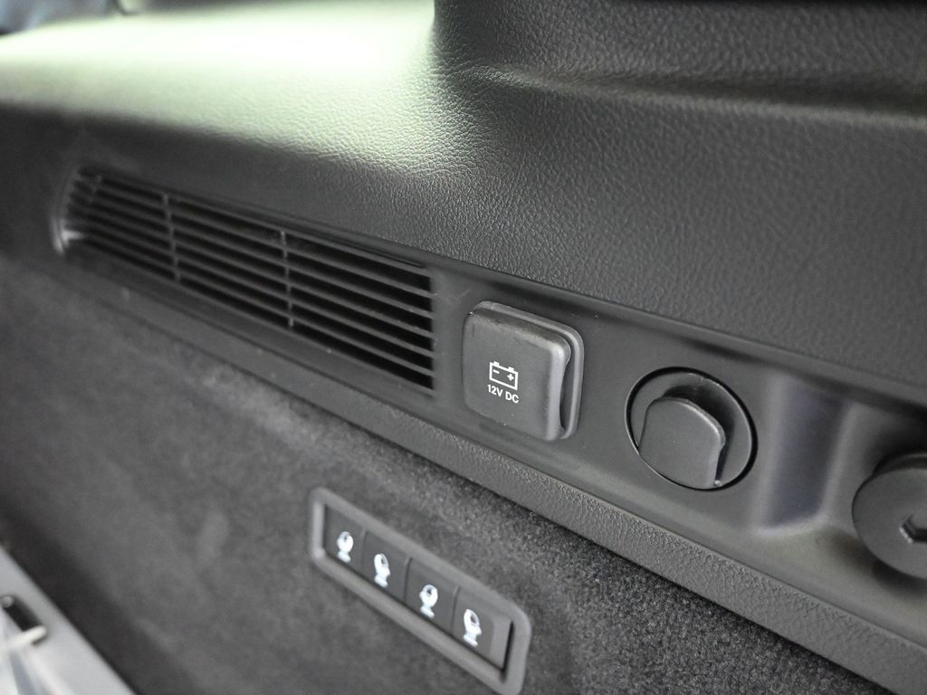 2024 Jeep Grand Wagoneer L II photo 31