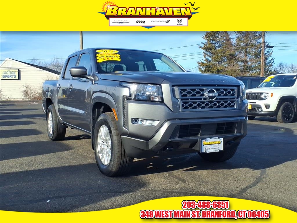 2024 Nissan Frontier SV's photo