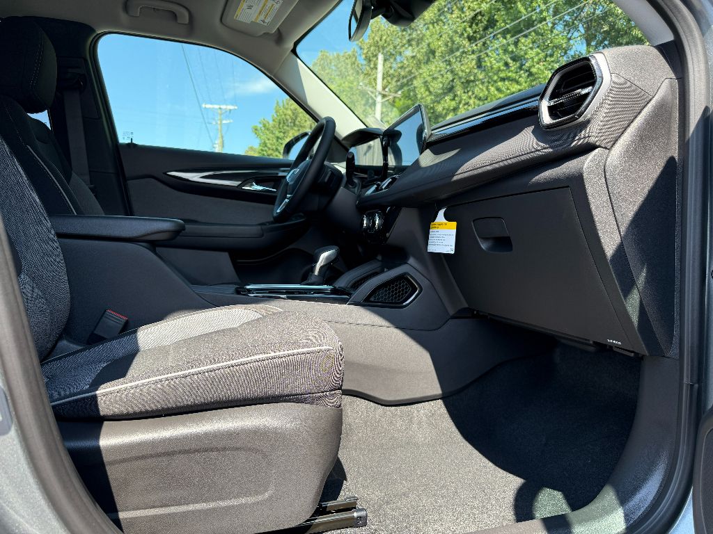 2026 Chevrolet Trailblazer LT photo 25
