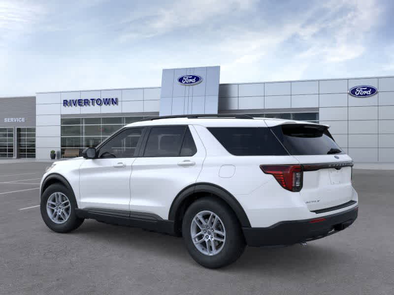 2026 Ford Explorer photo 4
