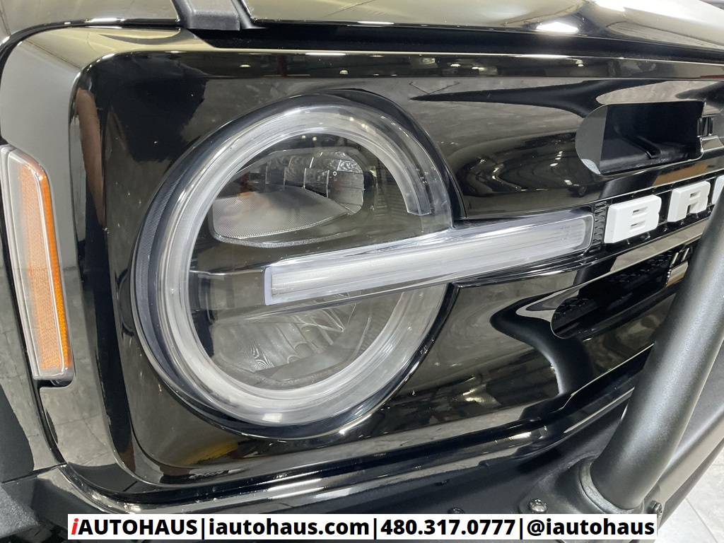 2022 Ford Bronco Black Diamond photo 10