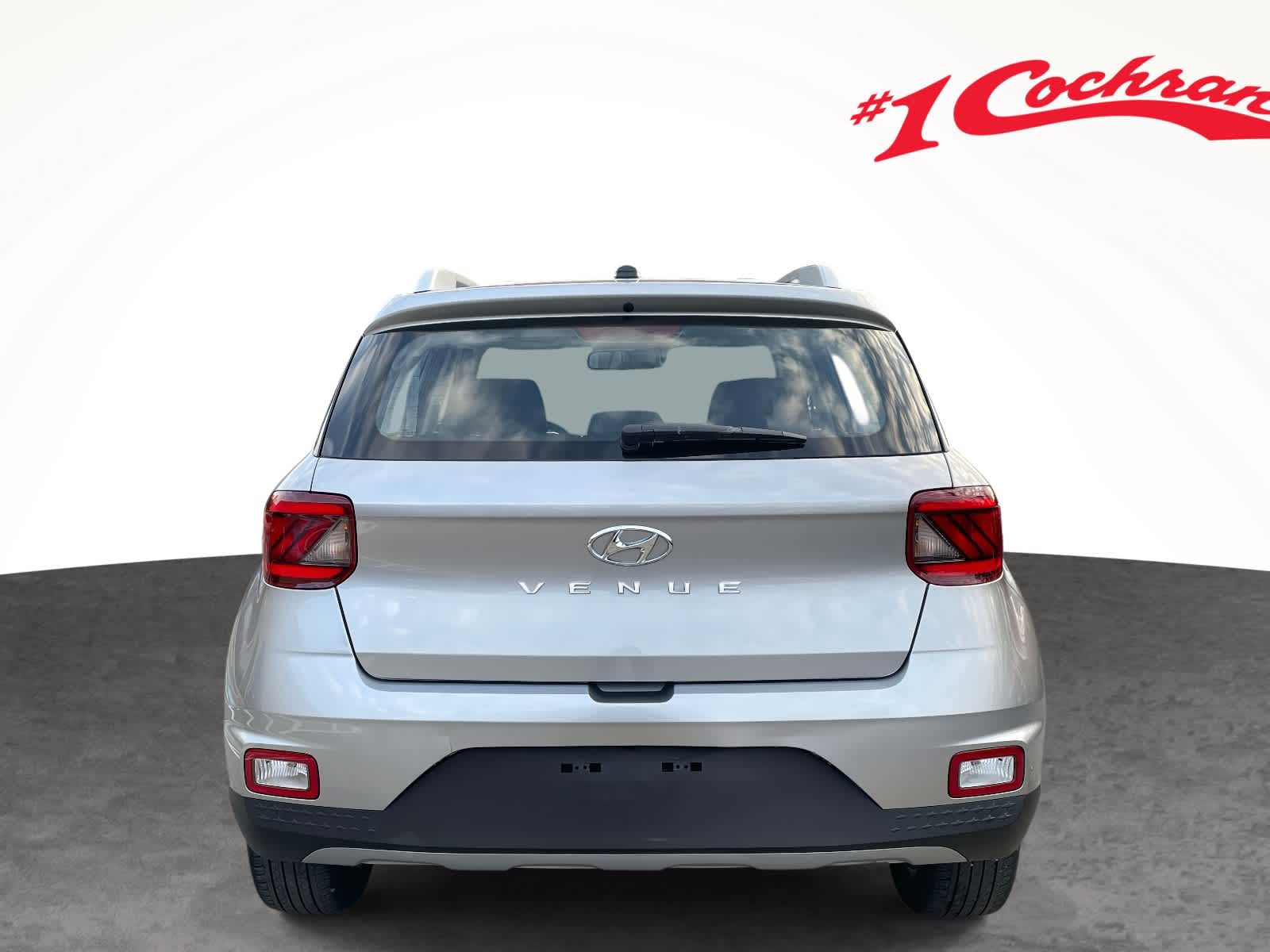 2023 Hyundai Venue SEL photo 3