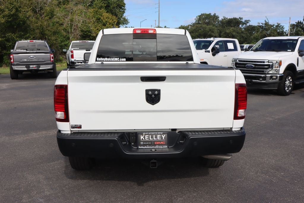 2019 Ram 1500 Classic Warlock photo 6
