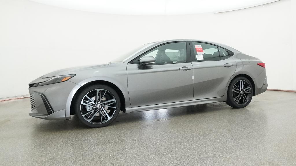 2025 Toyota Camry XSE photo 8